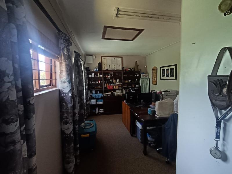 3 Bedroom Property for Sale in Albertinia Western Cape